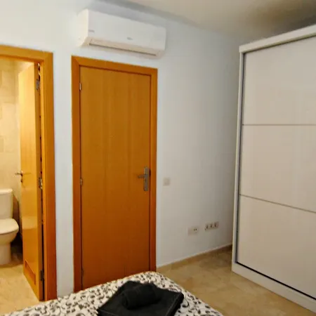 San Fernando Shared By Pride Properties Gc Guest house Maspalomas (Gran Canaria)